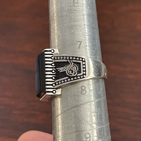 Black onyx solid sterling silver etched size 7.5 ring - Picture 6 of 8